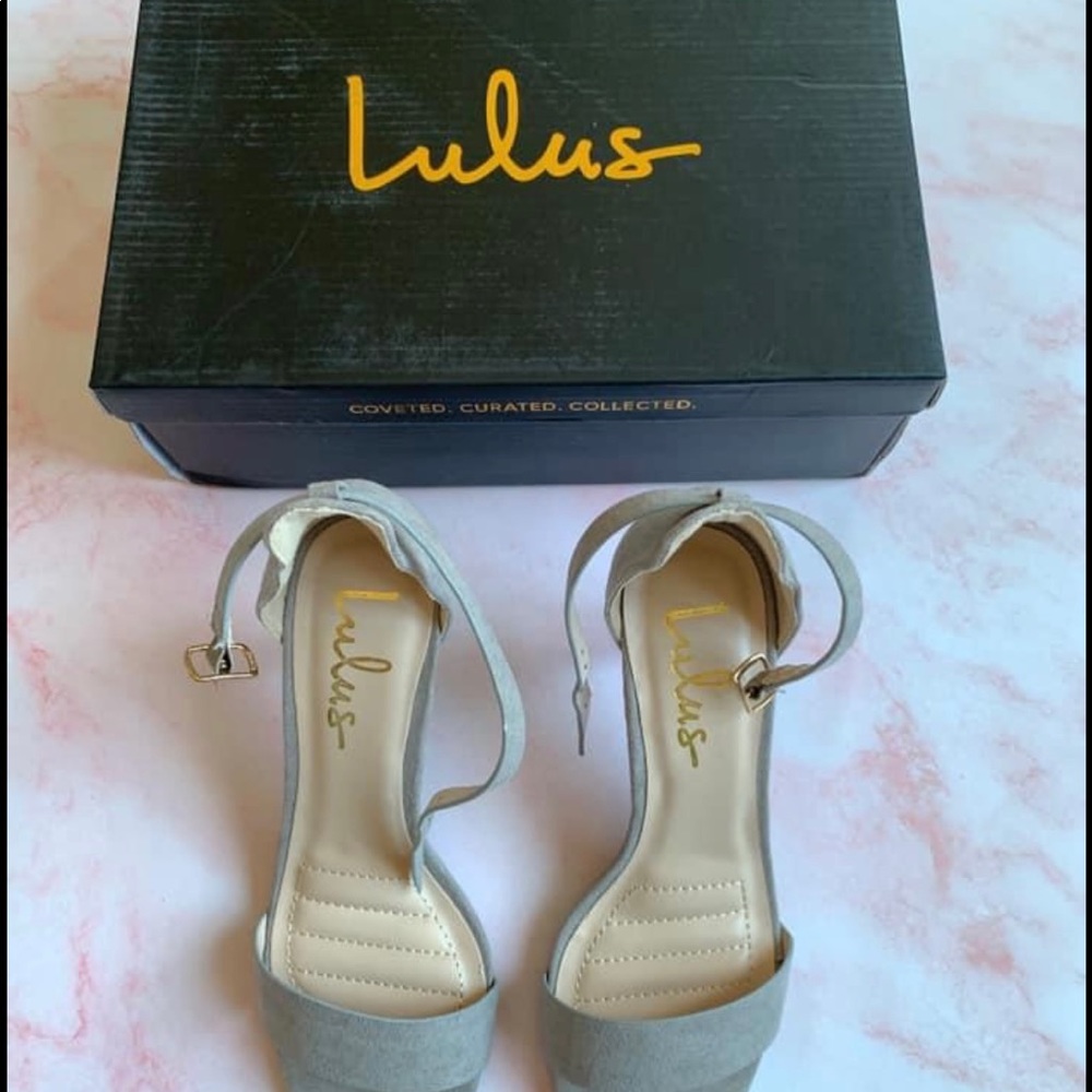 Sandals - Picture 2 of 4